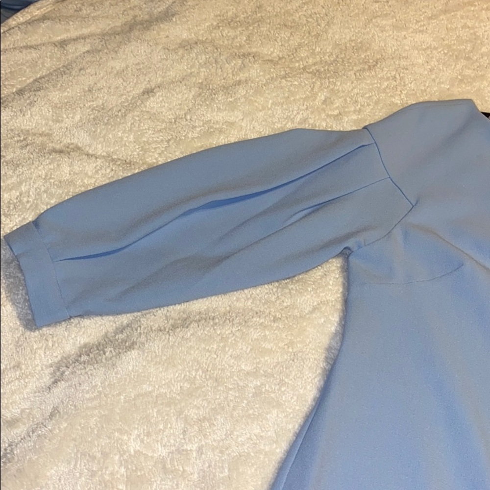 VINCE CAMUTO DRESS!! - Picture 4 of 8